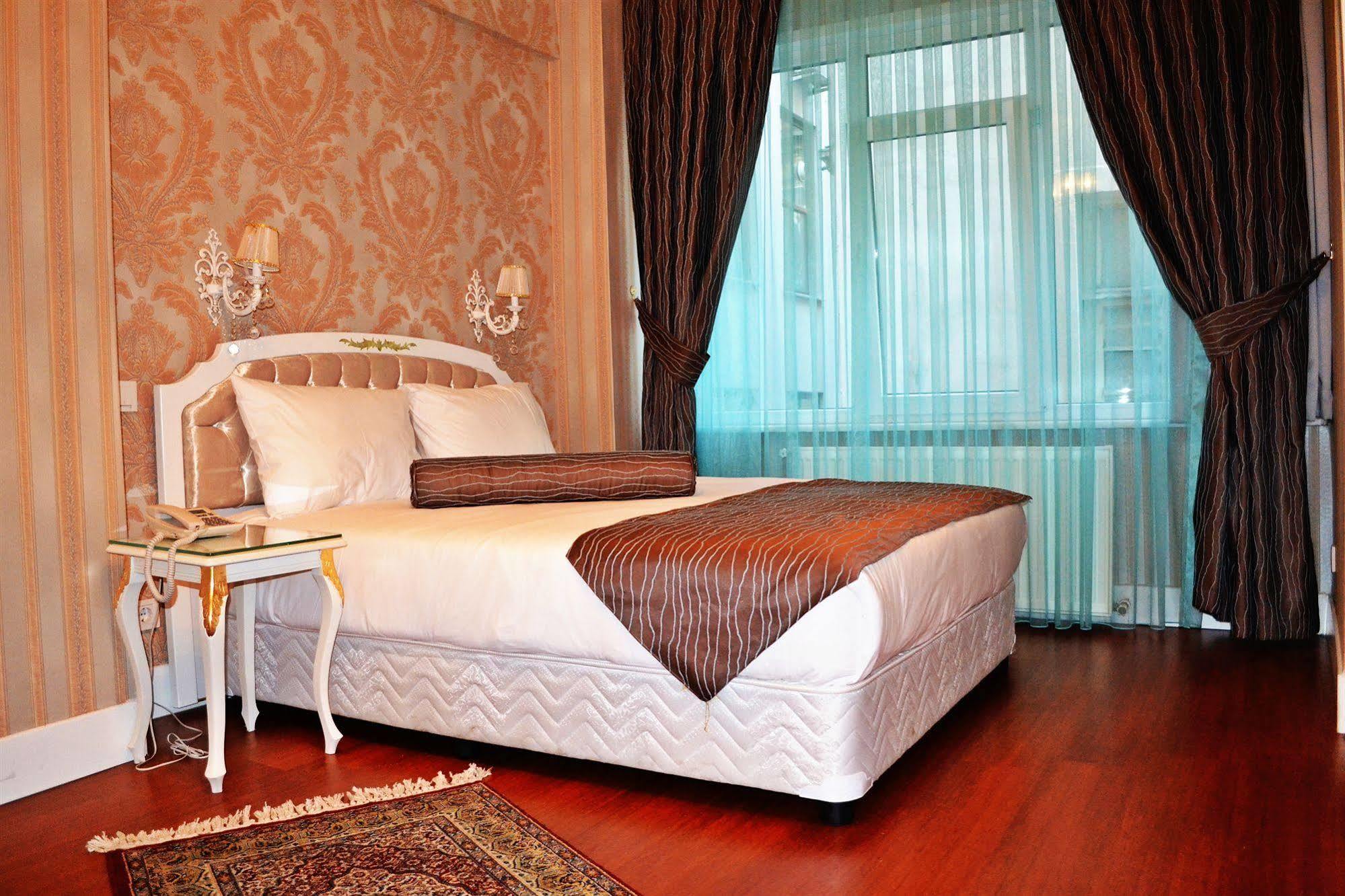 Alyon Hotel Taksim Stambuł Zewnętrze zdjęcie